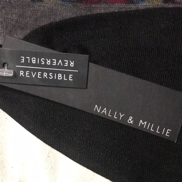 ❤️ 5/$15 Nally & Millie Reversible Skirt XS - Picture 3 of 8